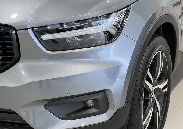 Volvo XC 40 cena 129900 przebieg: 156000, rok produkcji 2019 z Sulejówek małe 22